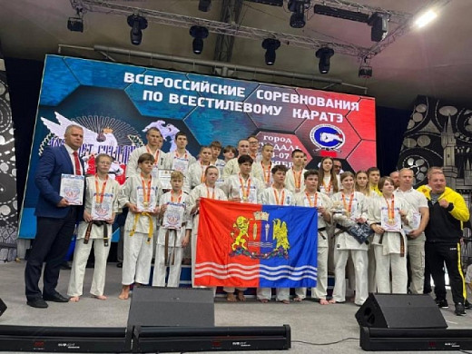8 золотых медалей завоевали ивановские  каратисты на турнире в Суздале